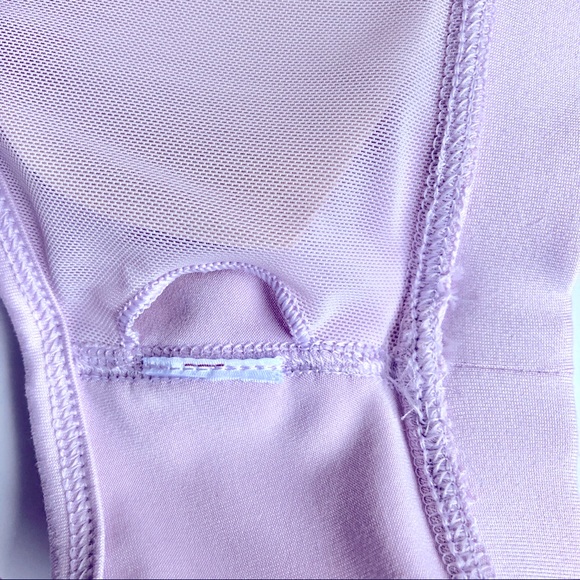 NEW SO AUTHENTIC AMERICAN HERITAGE Sports Bra Racerback Straps Medium Pink Women - Picture 9 of 13